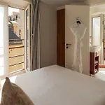 Salvia Hotel París