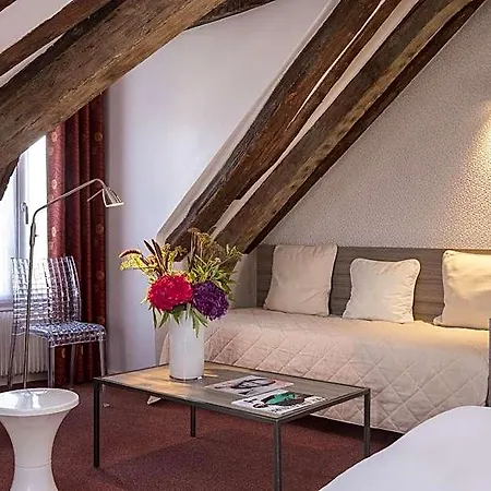 Salvia Hotel 4*