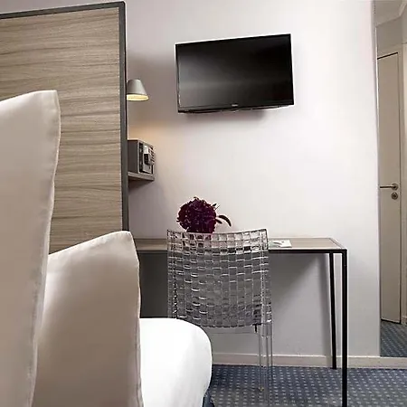 Salvia 4* Paris